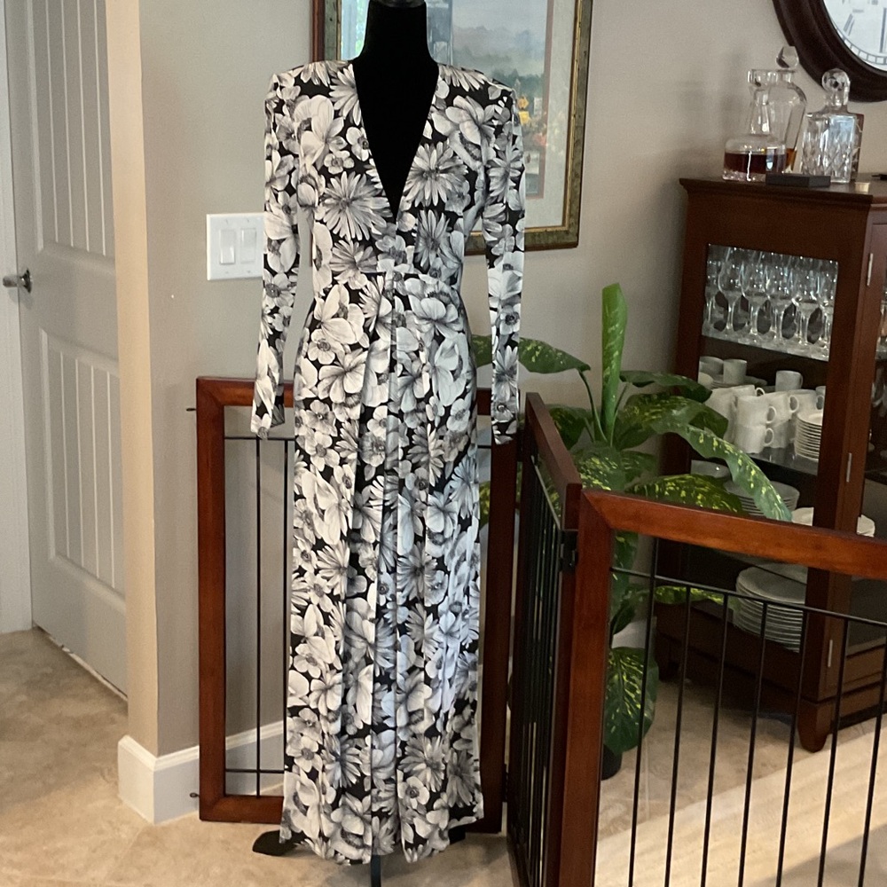 THE KOOPLES - Black & White Floral Silk Long Sleeve Maxi Dress